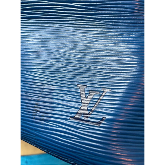 Louis Vuitton Epi Leather Petit Noe Bucket Bag Blue Vintage (LVb2) - Picture 10 of 15